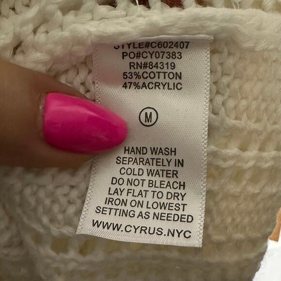 NWT Cyrus Winter White Knit Sweater – Vertical Texture in Bone, Size M - Picture 8 of 10
